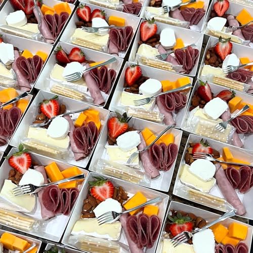 100Pack 4 Inches Charcuterie Boxes with Clear Lids - Bakery, Chocolate Covered Strawberries, Mini Cake, Pie Boxes - Perfect for Christmas, Valentine's, Halloween - color: White